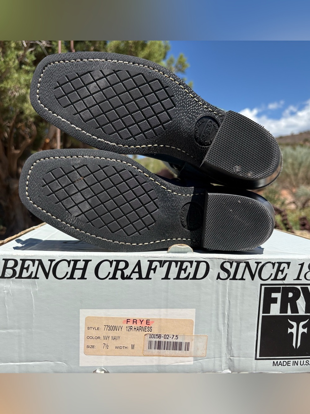 FRYE 🇺🇸12R Harness Boots - Picture 10 of 16